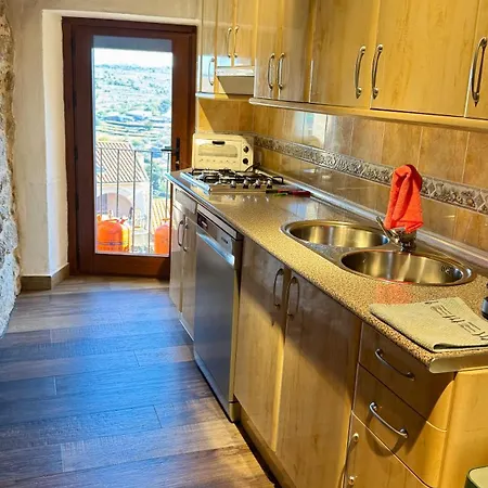 Casa Pueblo Anibal * フェルモセリェ